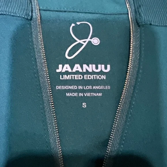 Jaanuu Women’s Scrub Set-Green - Picture 4 of 9